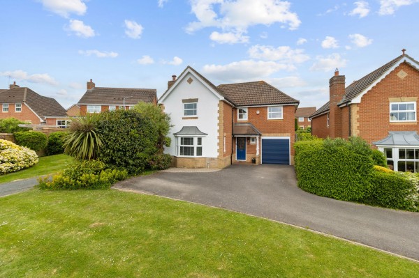 Glessing Road, Stone Cross, Pevensey, BN24 5FD - EAID:1883854672, BID:bid