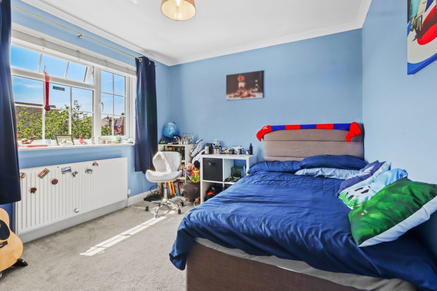 Images for Stuart Avenue, Eastbourne, BN21 1UR