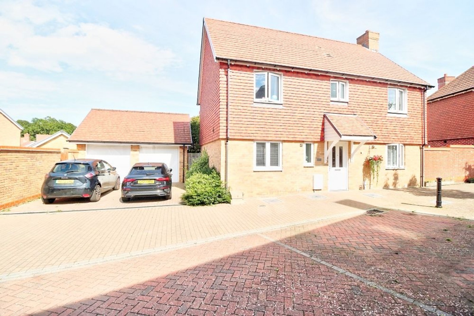 Images for Sandringham Lane, Polegate, BN26 6FR